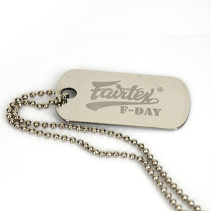 นวมชกมวย รุ่น F-Day (Limited Edition)