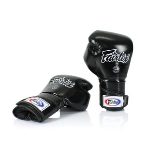 นวมชกมวย รุ่น Stylish Angular Sparring - Locked Thumb