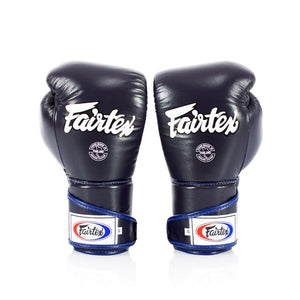 นวมชกมวย รุ่น Stylish Angular Sparring - Locked Thumb