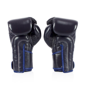 นวมชกมวย รุ่น Stylish Angular Sparring - Locked Thumb