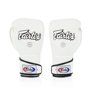 นวมชกมวย รุ่น Stylish Angular Sparring - Locked Thumb